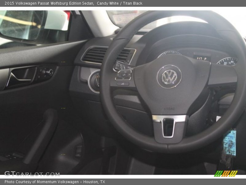 Candy White / Titan Black 2015 Volkswagen Passat Wolfsburg Edition Sedan
