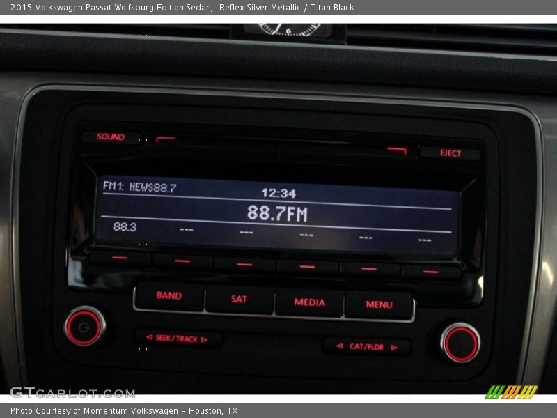 Reflex Silver Metallic / Titan Black 2015 Volkswagen Passat Wolfsburg Edition Sedan