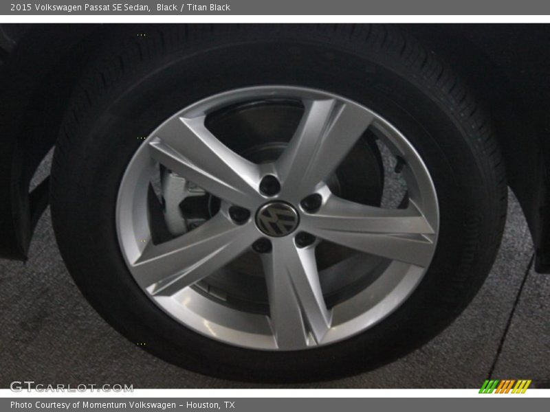 Black / Titan Black 2015 Volkswagen Passat SE Sedan