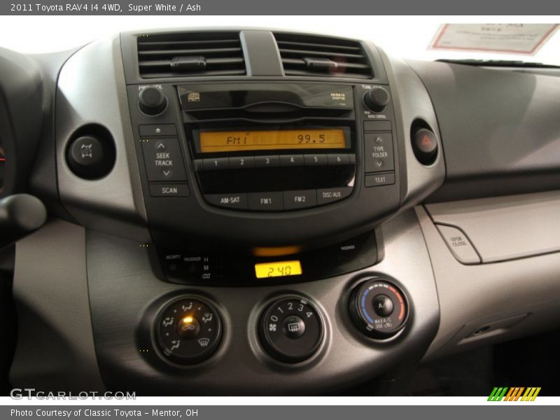 Super White / Ash 2011 Toyota RAV4 I4 4WD
