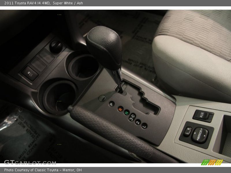 Super White / Ash 2011 Toyota RAV4 I4 4WD