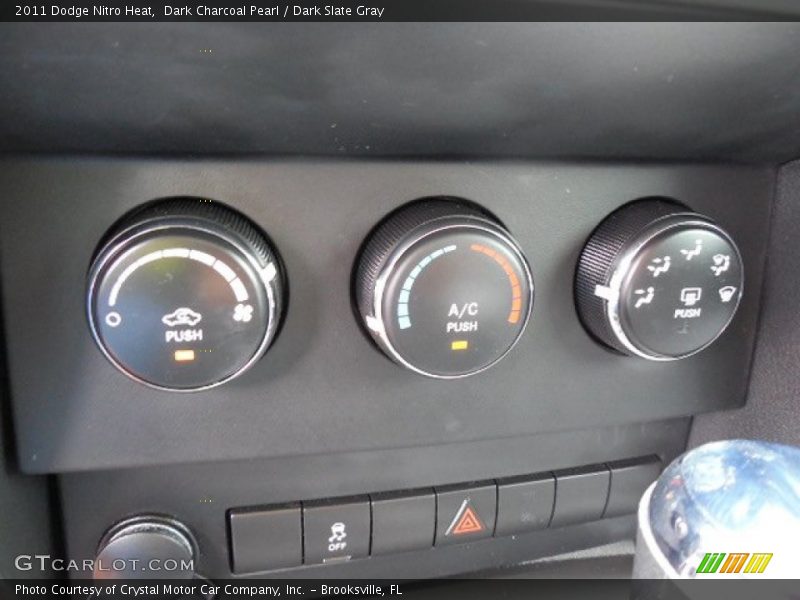 Dark Charcoal Pearl / Dark Slate Gray 2011 Dodge Nitro Heat