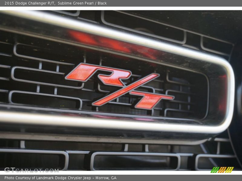  2015 Challenger R/T Logo
