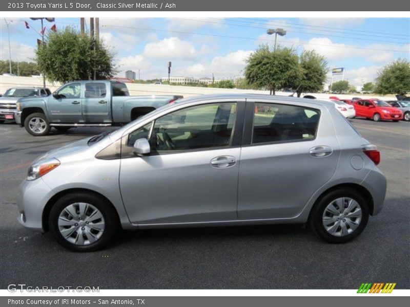 Classic Silver Metallic / Ash 2013 Toyota Yaris L 5 Door