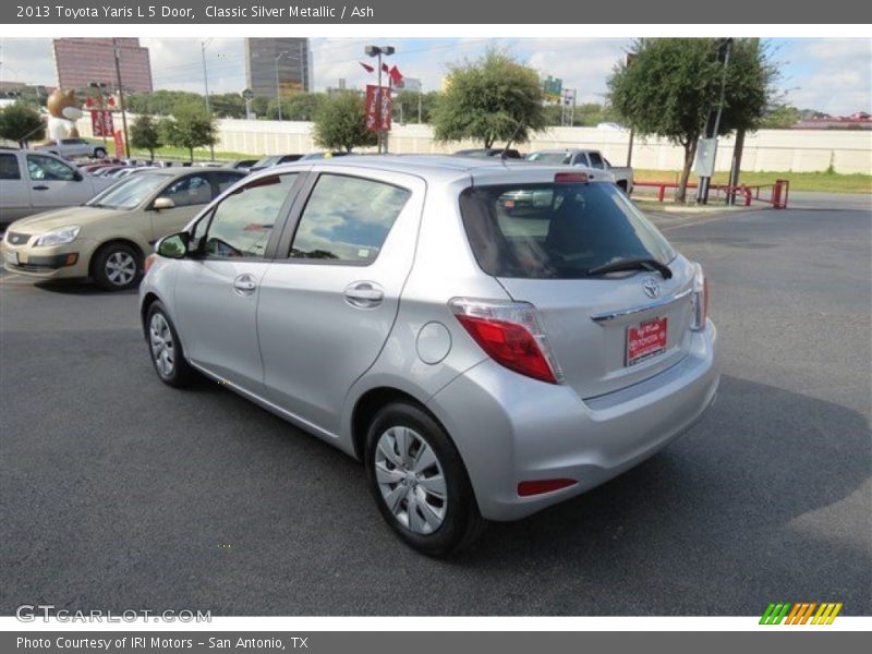 Classic Silver Metallic / Ash 2013 Toyota Yaris L 5 Door