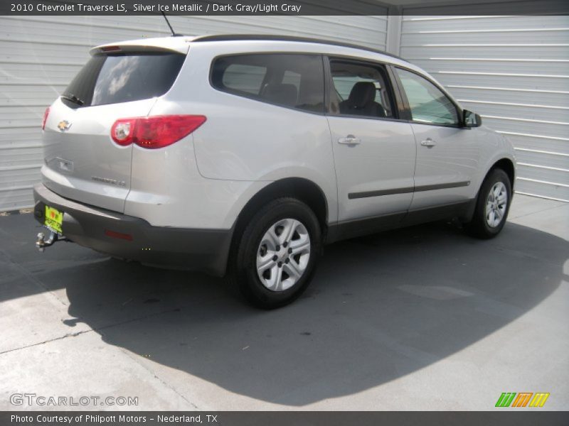 Silver Ice Metallic / Dark Gray/Light Gray 2010 Chevrolet Traverse LS