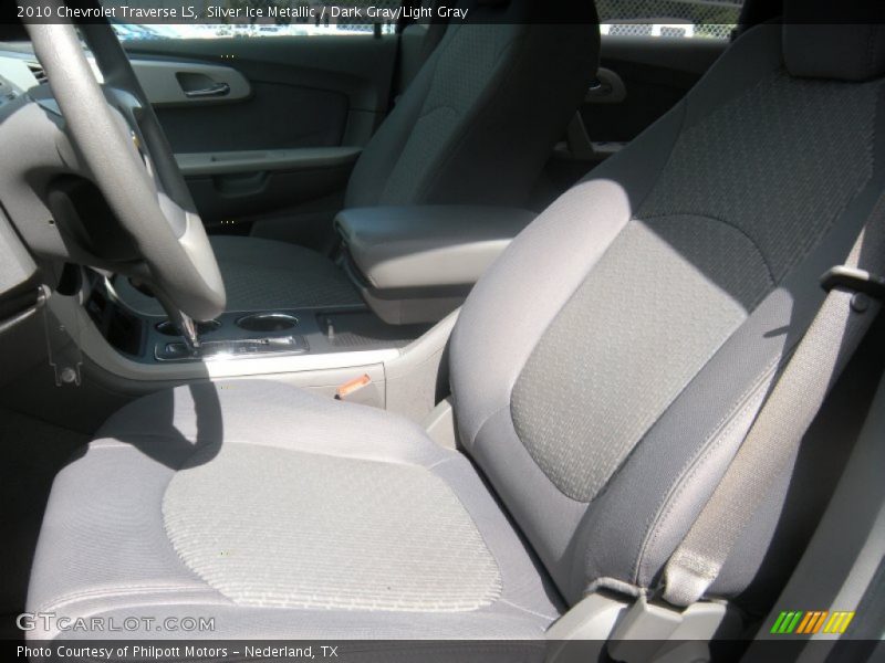 Silver Ice Metallic / Dark Gray/Light Gray 2010 Chevrolet Traverse LS