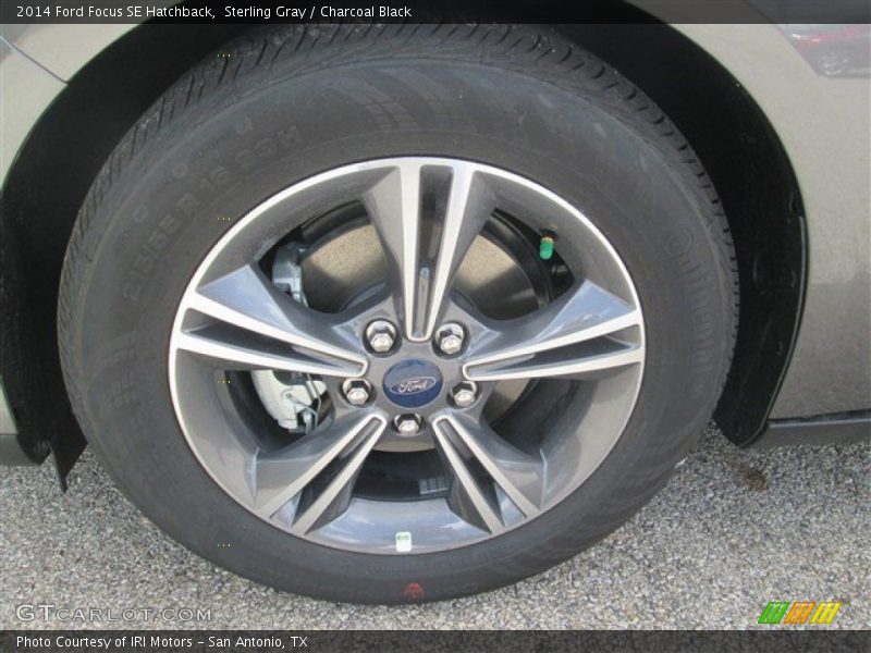 Sterling Gray / Charcoal Black 2014 Ford Focus SE Hatchback