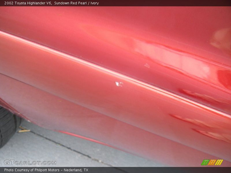 Sundown Red Pearl / Ivory 2002 Toyota Highlander V6