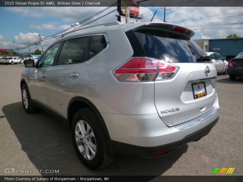 Brilliant Silver / Charcoal 2015 Nissan Rogue SV AWD