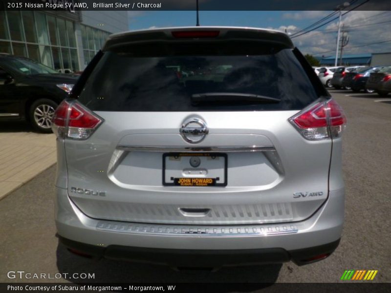 Brilliant Silver / Charcoal 2015 Nissan Rogue SV AWD