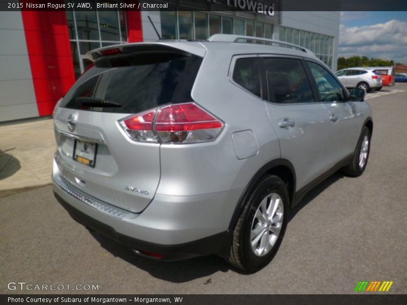 Brilliant Silver / Charcoal 2015 Nissan Rogue SV AWD