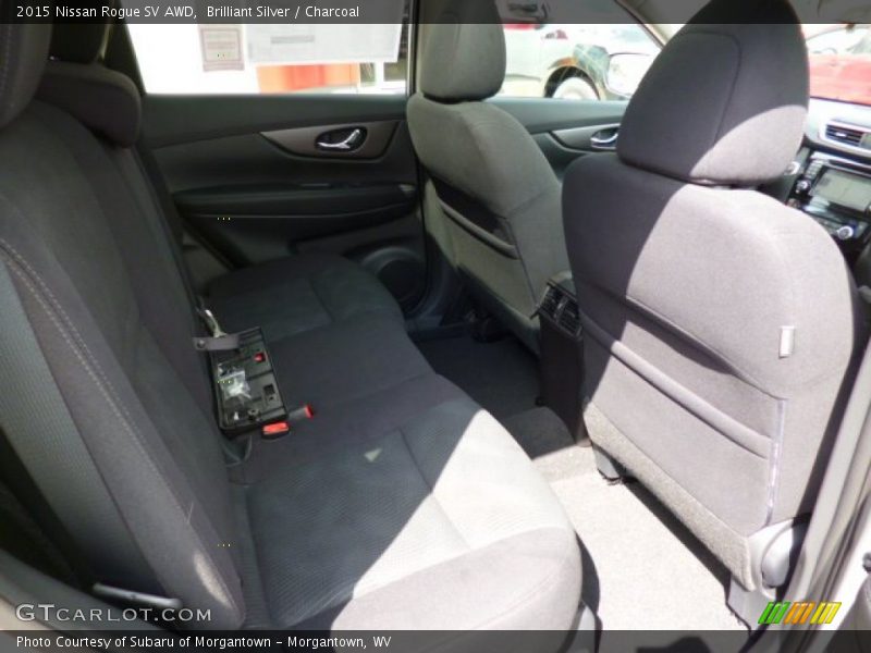 Brilliant Silver / Charcoal 2015 Nissan Rogue SV AWD