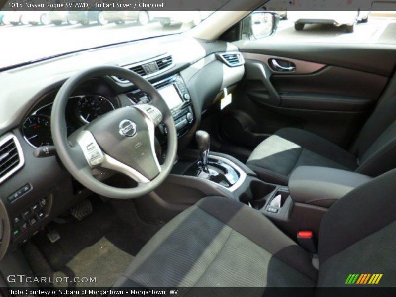  2015 Rogue SV AWD Charcoal Interior