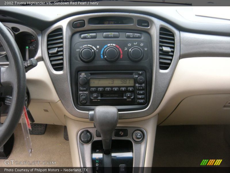 Sundown Red Pearl / Ivory 2002 Toyota Highlander V6