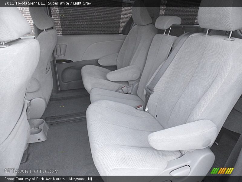 Super White / Light Gray 2011 Toyota Sienna LE