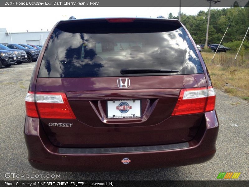 Dark Cherry Pearl / Ivory 2007 Honda Odyssey EX