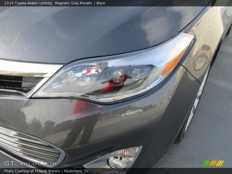 Magnetic Gray Metallic / Black 2014 Toyota Avalon Limited