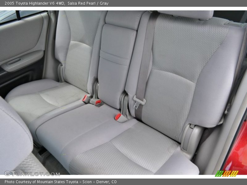 Salsa Red Pearl / Gray 2005 Toyota Highlander V6 4WD
