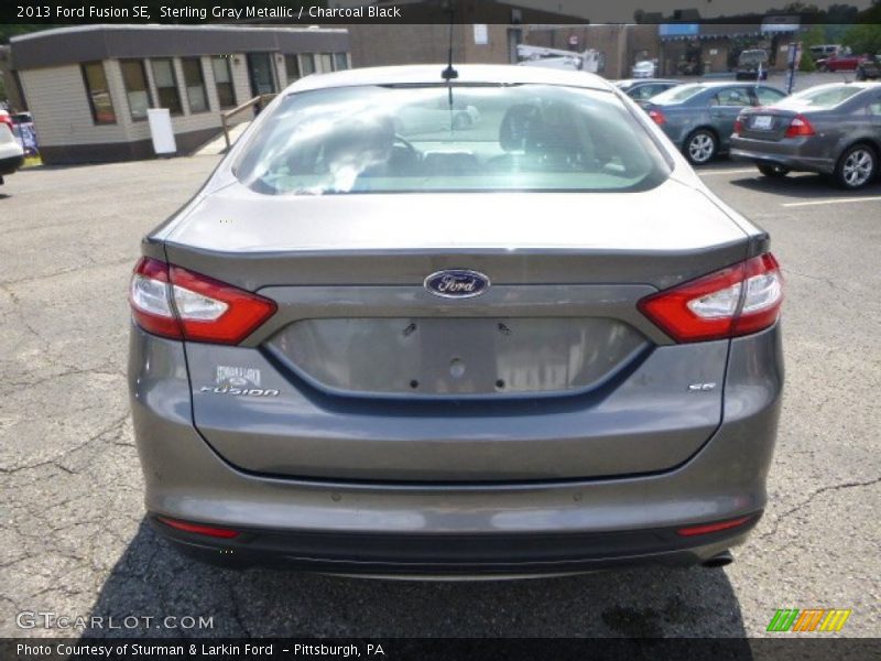 Sterling Gray Metallic / Charcoal Black 2013 Ford Fusion SE
