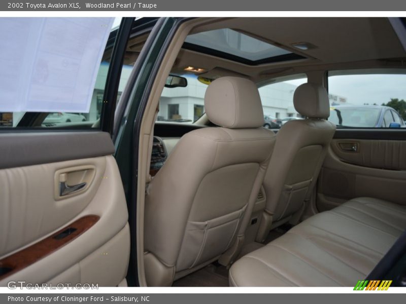 Rear Seat of 2002 Avalon XLS