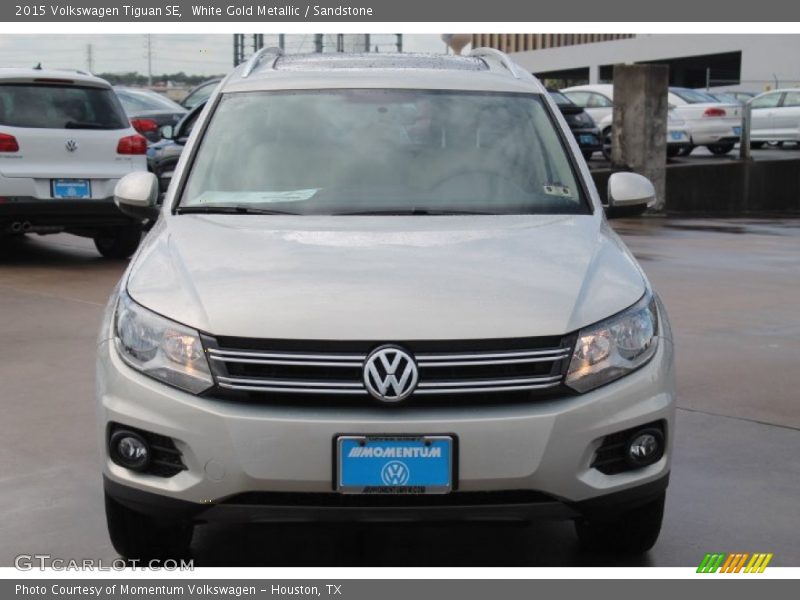 White Gold Metallic / Sandstone 2015 Volkswagen Tiguan SE