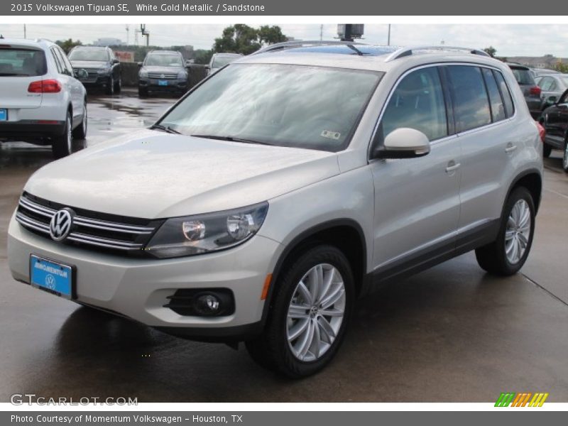 White Gold Metallic / Sandstone 2015 Volkswagen Tiguan SE