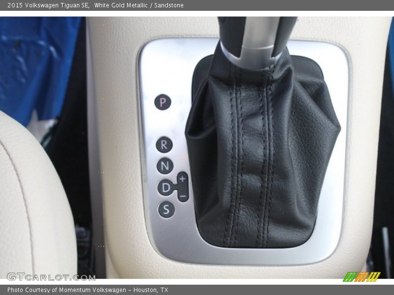 White Gold Metallic / Sandstone 2015 Volkswagen Tiguan SE