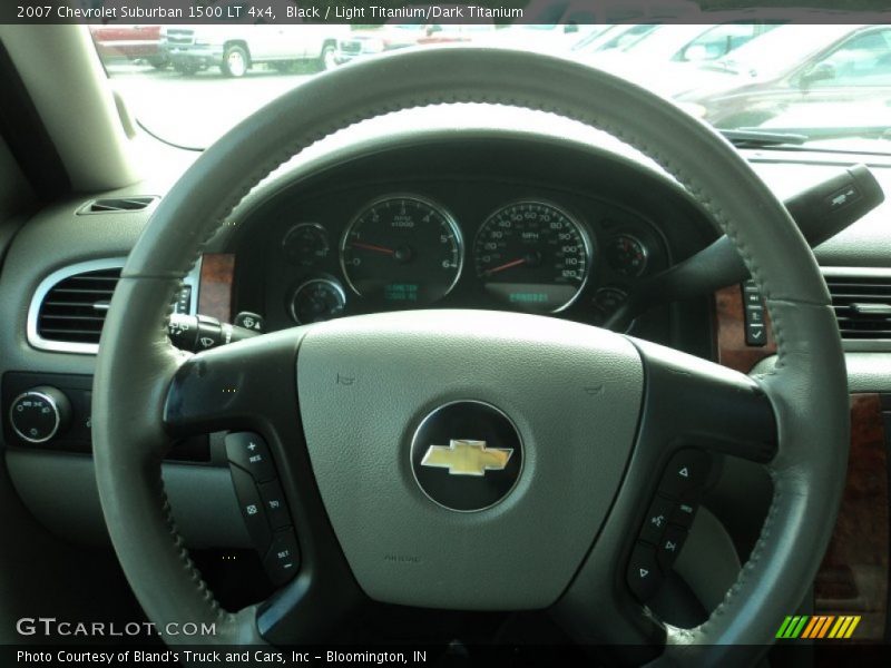 Black / Light Titanium/Dark Titanium 2007 Chevrolet Suburban 1500 LT 4x4