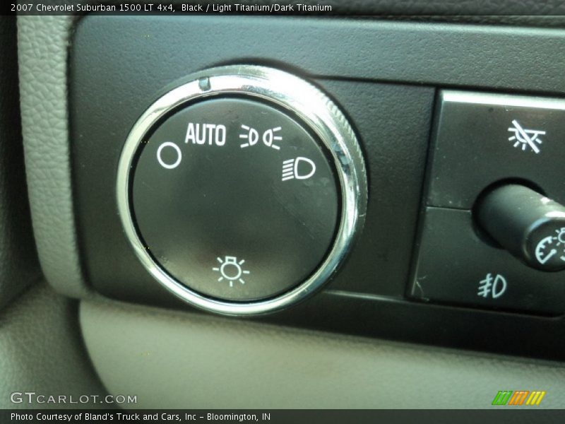 Black / Light Titanium/Dark Titanium 2007 Chevrolet Suburban 1500 LT 4x4