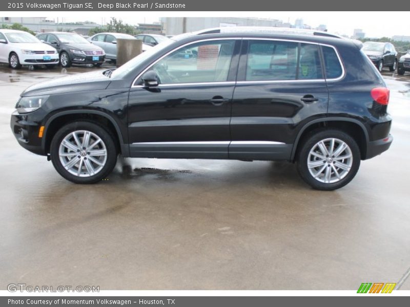 Deep Black Pearl / Sandstone 2015 Volkswagen Tiguan SE