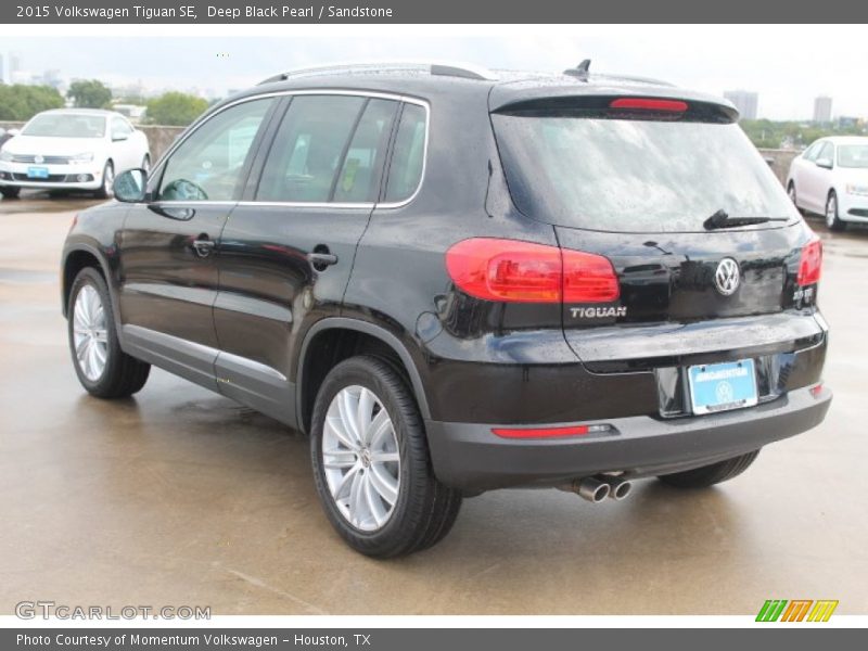 Deep Black Pearl / Sandstone 2015 Volkswagen Tiguan SE