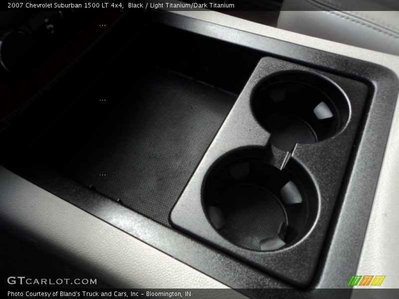 Black / Light Titanium/Dark Titanium 2007 Chevrolet Suburban 1500 LT 4x4