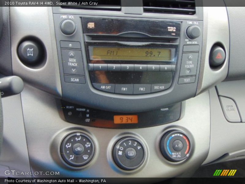 Super White / Ash Gray 2010 Toyota RAV4 I4 4WD
