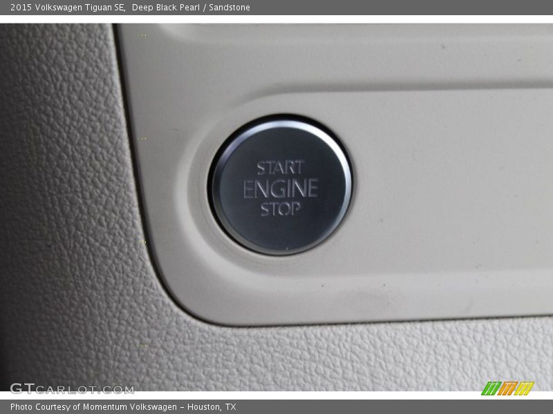 Deep Black Pearl / Sandstone 2015 Volkswagen Tiguan SE