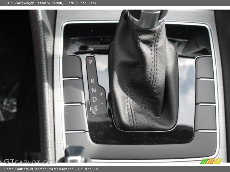 Black / Titan Black 2015 Volkswagen Passat SE Sedan