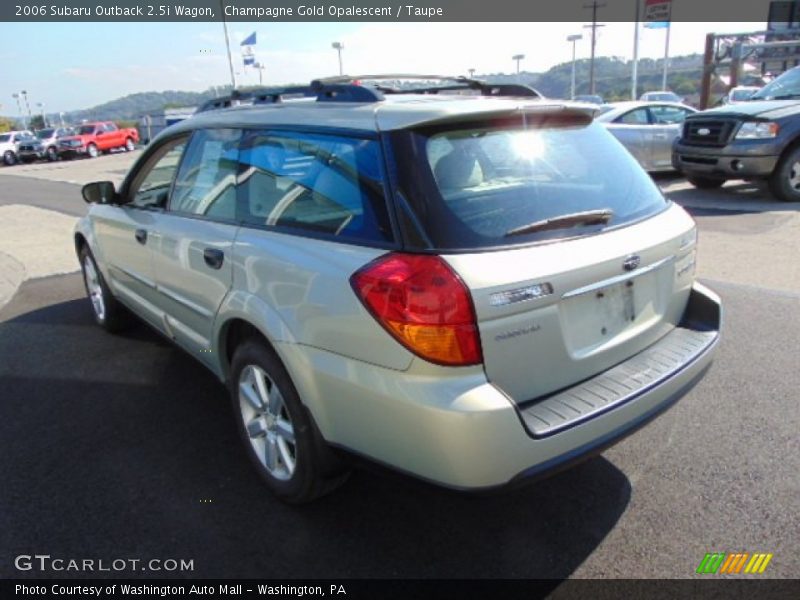 Champagne Gold Opalescent / Taupe 2006 Subaru Outback 2.5i Wagon