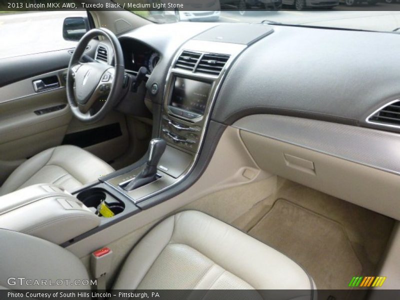 Tuxedo Black / Medium Light Stone 2013 Lincoln MKX AWD