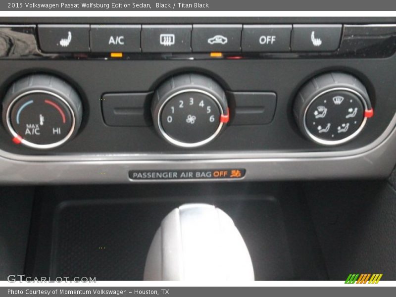 Black / Titan Black 2015 Volkswagen Passat Wolfsburg Edition Sedan