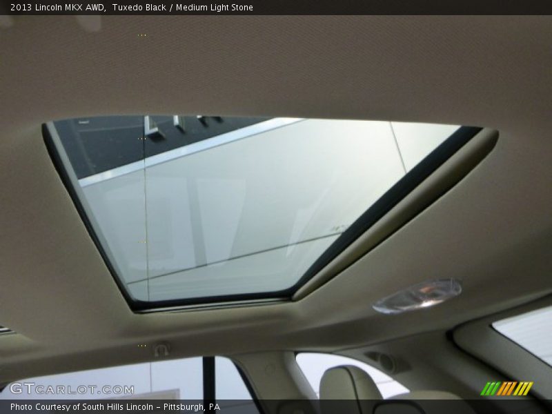 Tuxedo Black / Medium Light Stone 2013 Lincoln MKX AWD