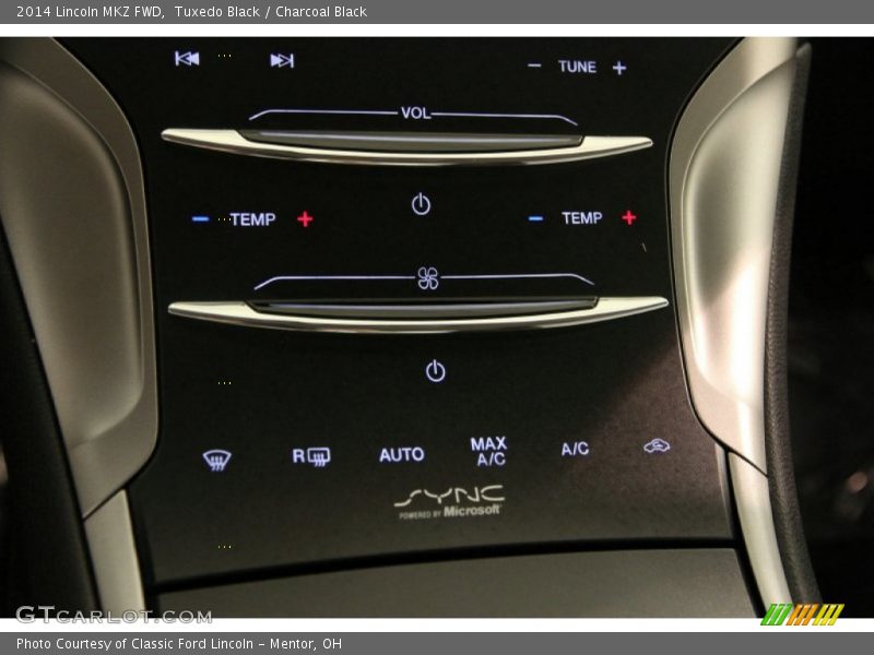Tuxedo Black / Charcoal Black 2014 Lincoln MKZ FWD