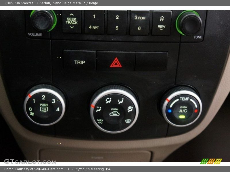 Sand Beige Metallic / Beige 2009 Kia Spectra EX Sedan