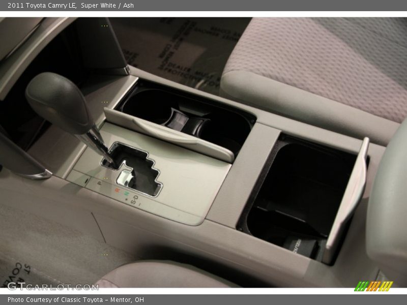 Super White / Ash 2011 Toyota Camry LE