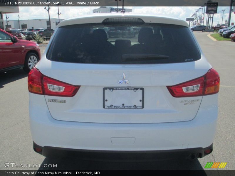White / Black 2015 Mitsubishi Outlander Sport ES AWC