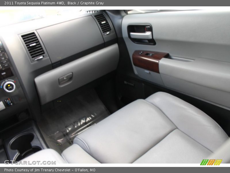 Black / Graphite Gray 2011 Toyota Sequoia Platinum 4WD