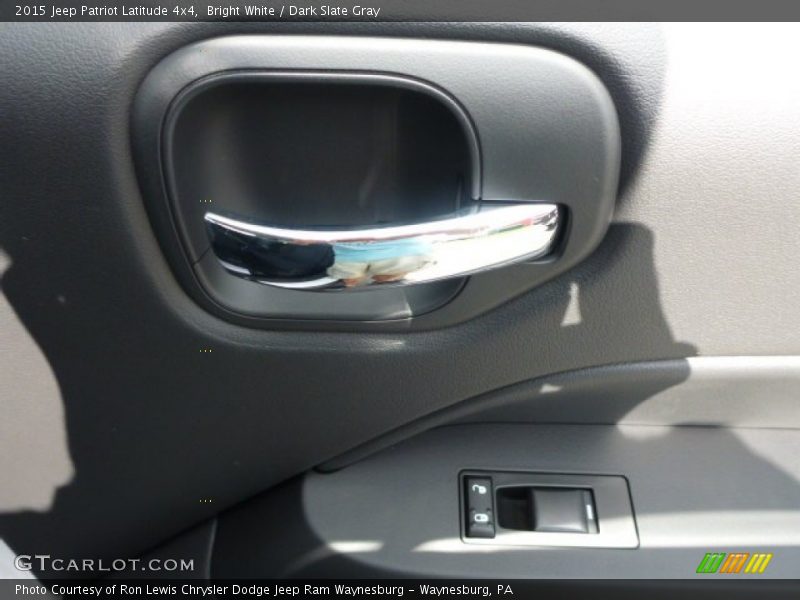 Bright White / Dark Slate Gray 2015 Jeep Patriot Latitude 4x4