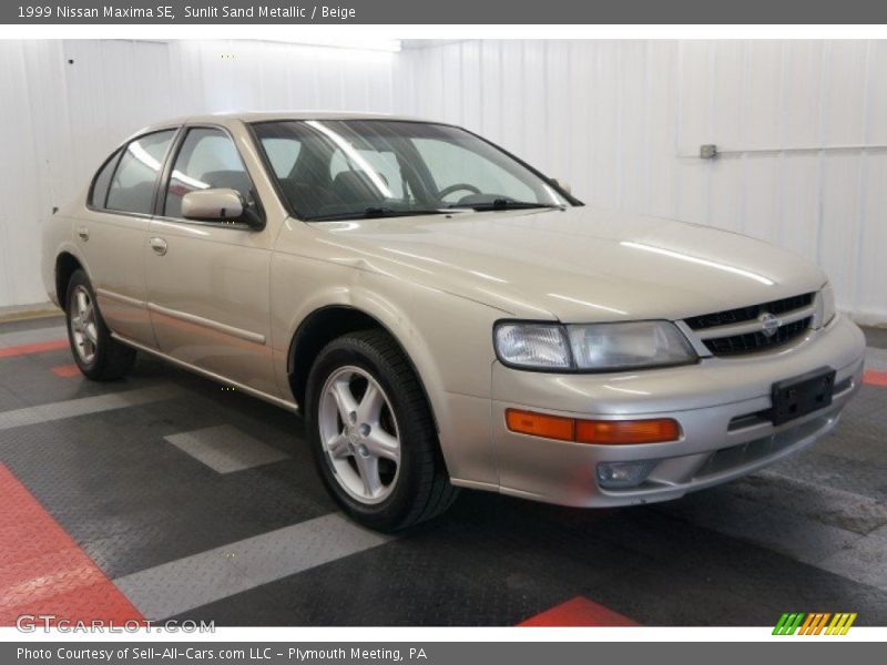 Sunlit Sand Metallic / Beige 1999 Nissan Maxima SE