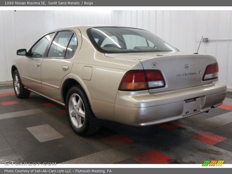Sunlit Sand Metallic / Beige 1999 Nissan Maxima SE