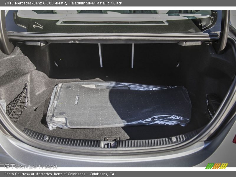 Paladium Silver Metallic / Black 2015 Mercedes-Benz C 300 4Matic