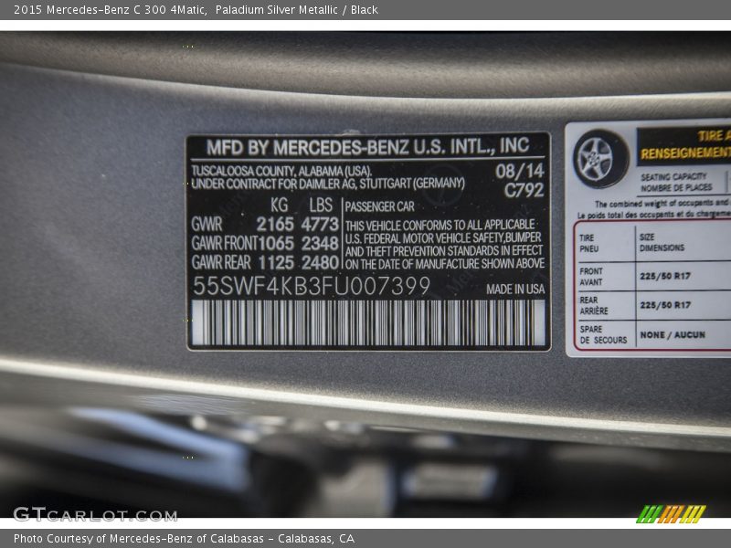 Paladium Silver Metallic / Black 2015 Mercedes-Benz C 300 4Matic